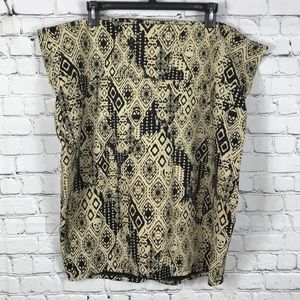 TORRID Sz 3 Tribal Skull Skirt